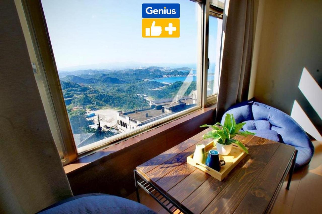 Old Street Seaview Homestay Джиуфен Екстериор снимка