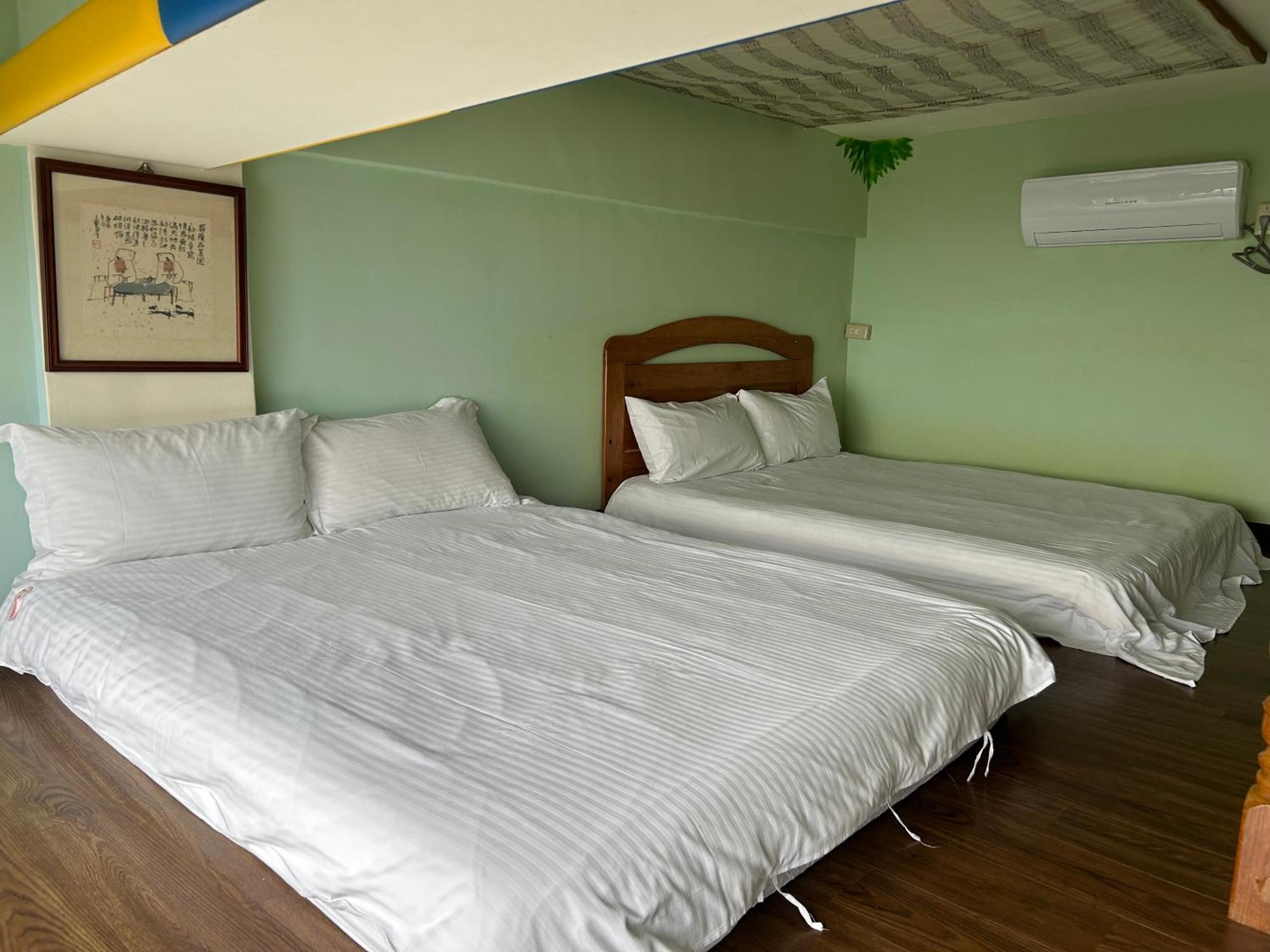 Old Street Seaview Homestay Джиуфен Екстериор снимка