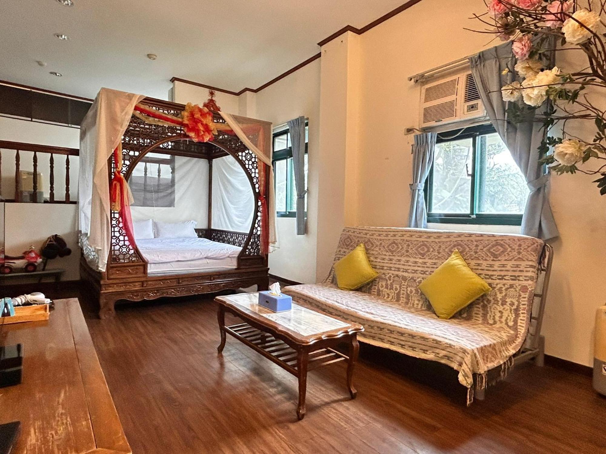 Old Street Seaview Homestay Джиуфен Екстериор снимка