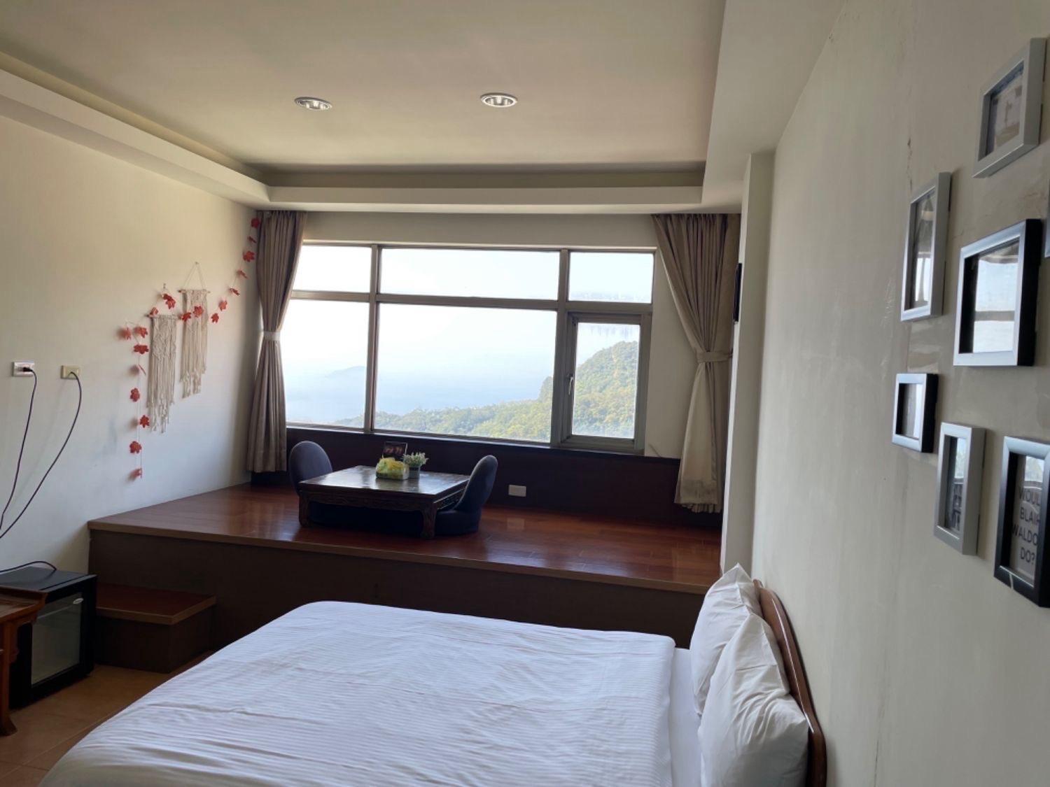 Old Street Seaview Homestay Джиуфен Екстериор снимка