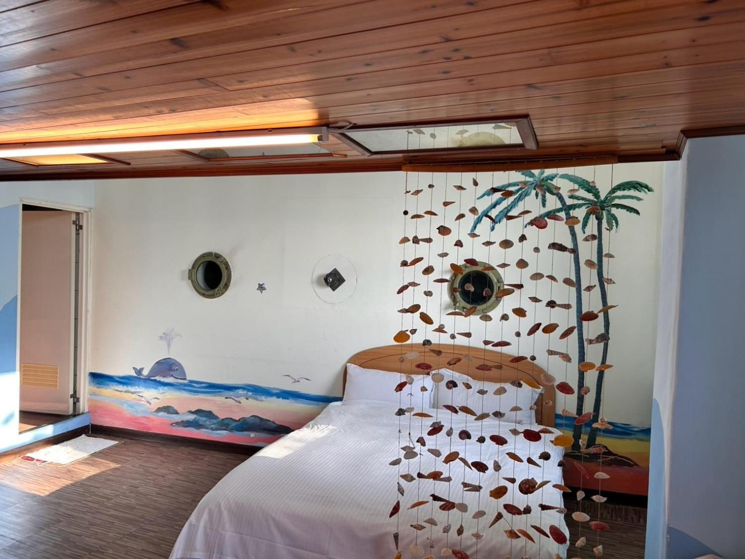 Old Street Seaview Homestay Джиуфен Екстериор снимка