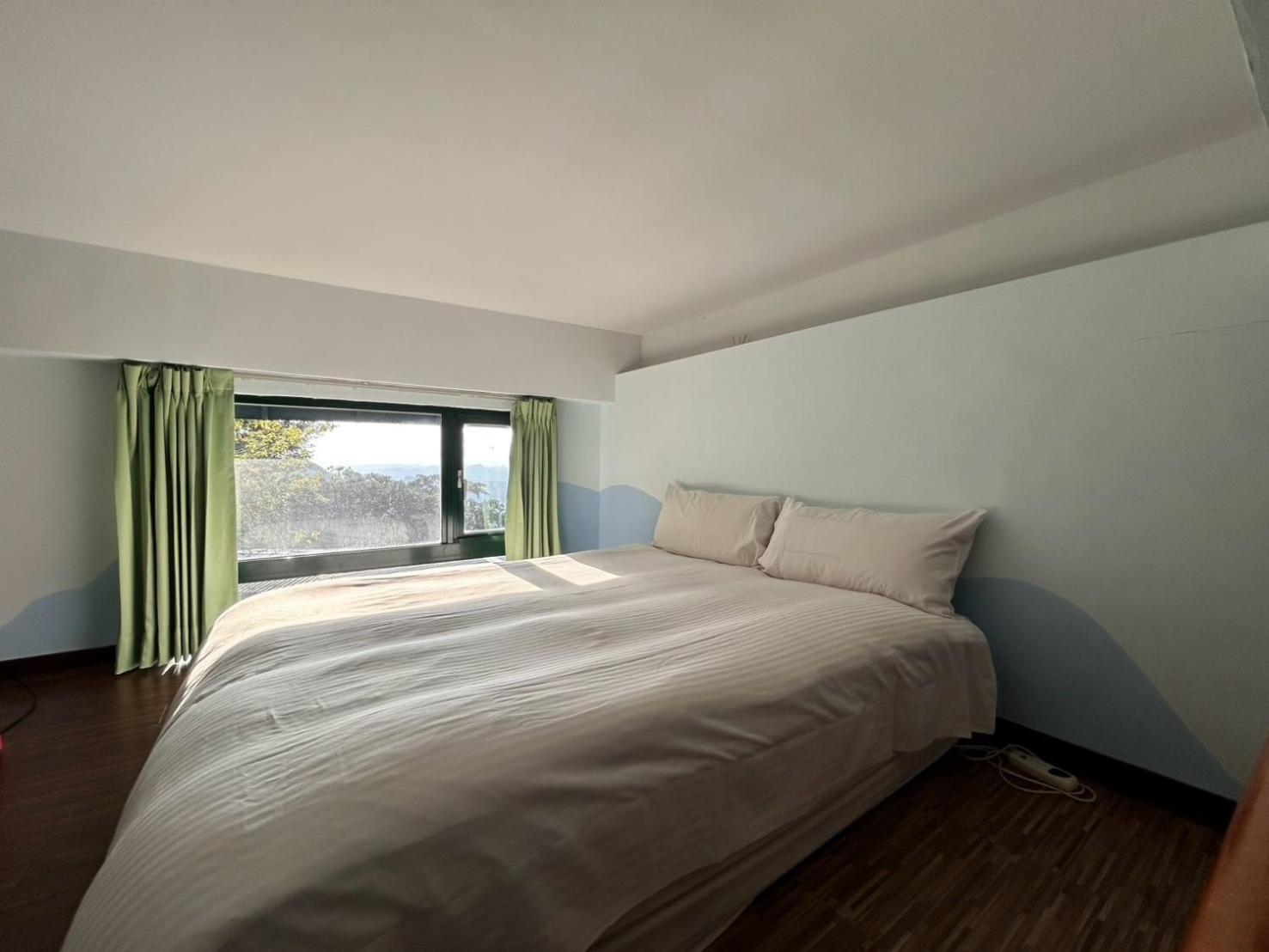 Old Street Seaview Homestay Джиуфен Екстериор снимка