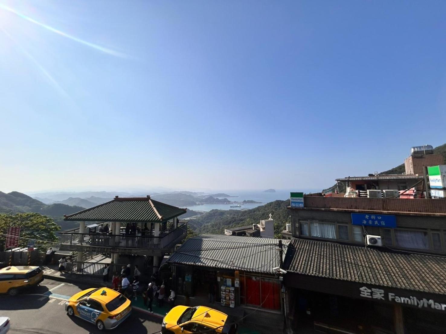Old Street Seaview Homestay Джиуфен Екстериор снимка