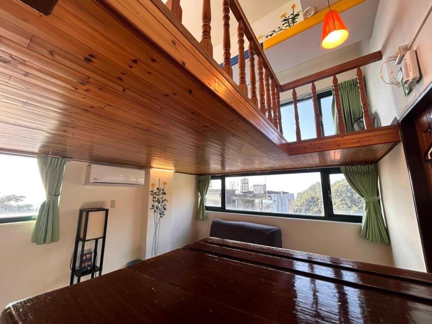 Old Street Seaview Homestay Джиуфен Екстериор снимка