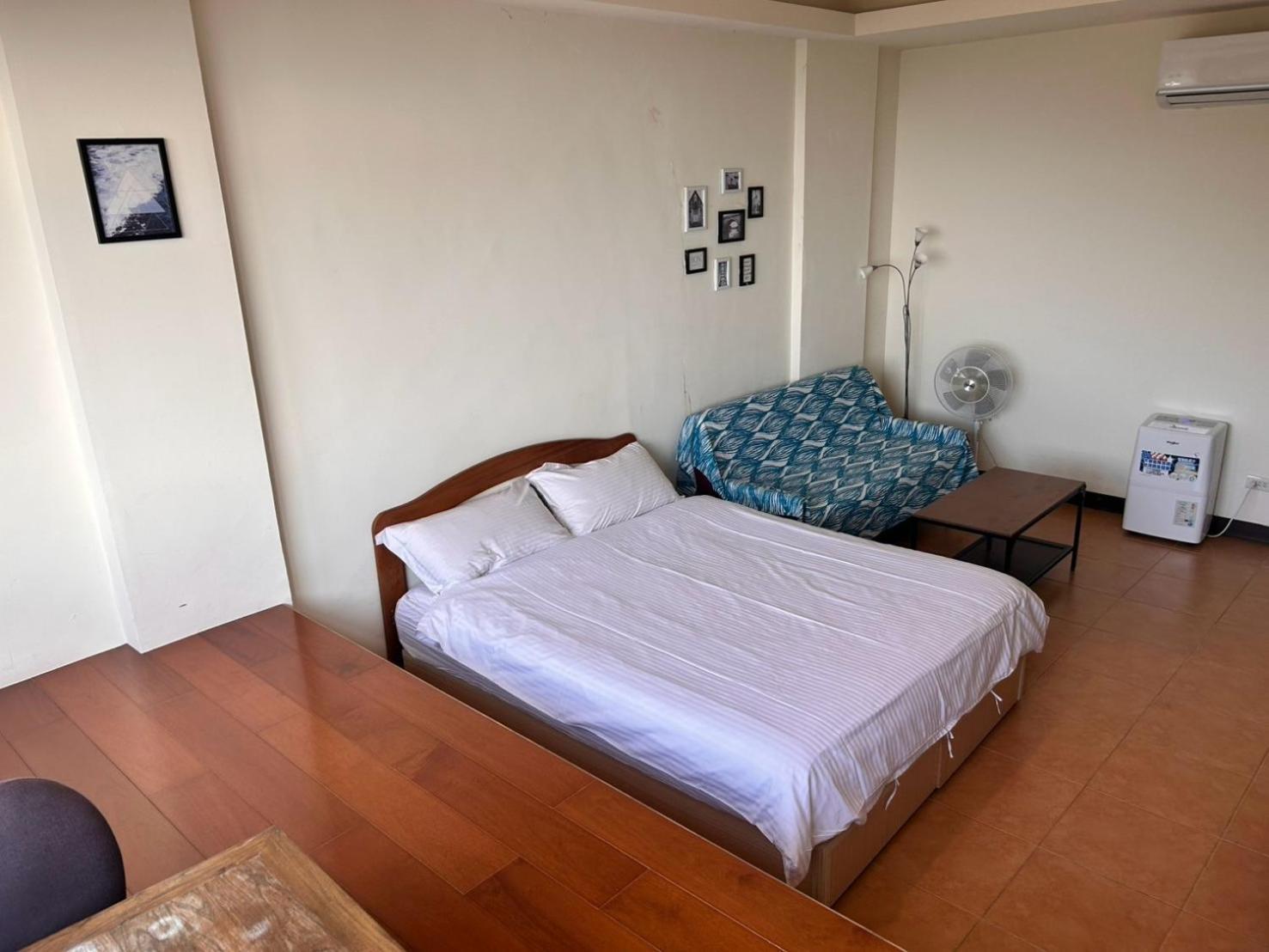 Old Street Seaview Homestay Джиуфен Екстериор снимка